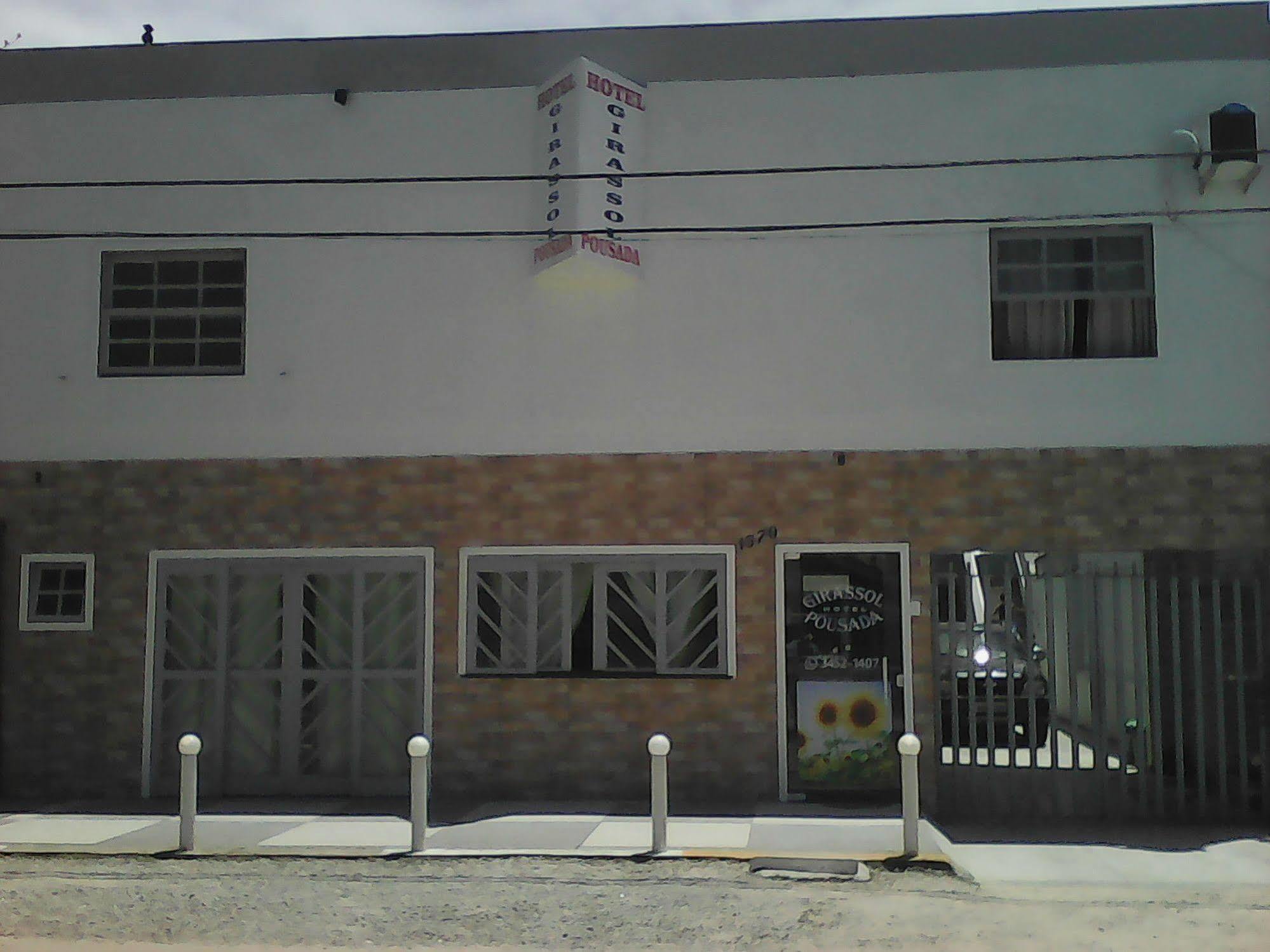 Inn Girassol